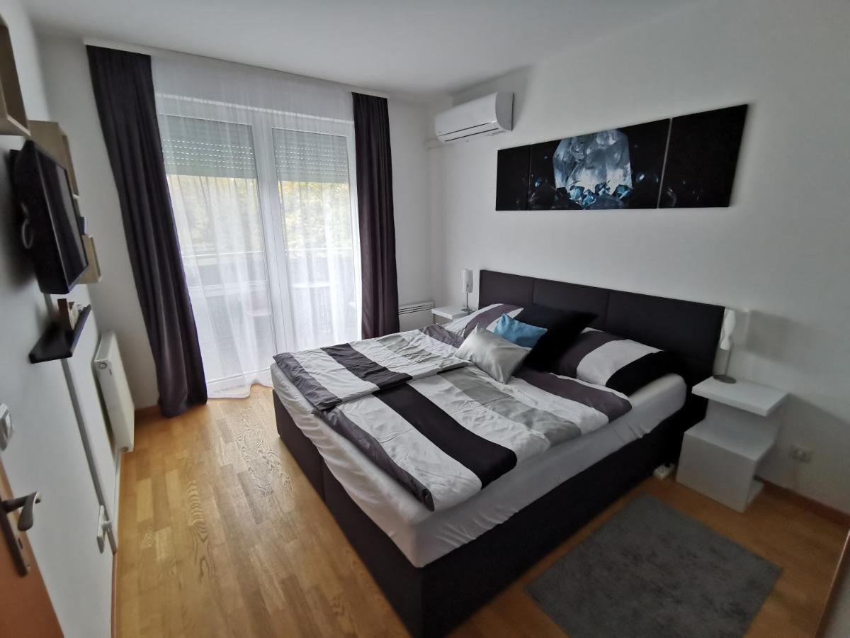 Freedom Apartman Хайдусобосло Экстерьер фото